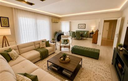Granada Residence'da Havuz Cepheli 200M2 Büyük Tip Satılık Daire