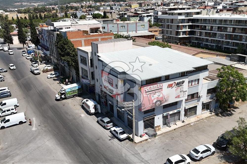 BORNOVA PINARBAŞI KÖŞE KONUM, 1.500 m² KOMPLE SATILIK BİNA