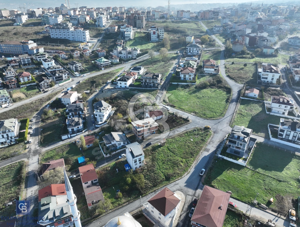 ARNAVUTKÖY TAŞOLUK METROYA YAKIN SATILIK VİLLA ARSASI