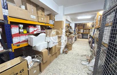 BORNOVA PINARBAŞI KÖŞE KONUM, 1.500 m² KOMPLE SATILIK BİNA