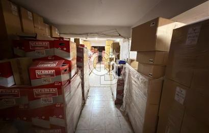 BORNOVA PINARBAŞI KÖŞE KONUM, 1.500 m² KOMPLE SATILIK BİNA