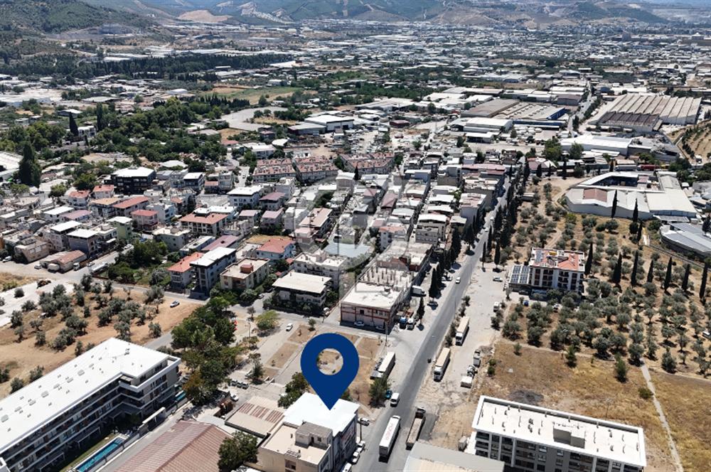 BORNOVA PINARBAŞI KÖŞE KONUM, 1.500 m² KOMPLE SATILIK BİNA