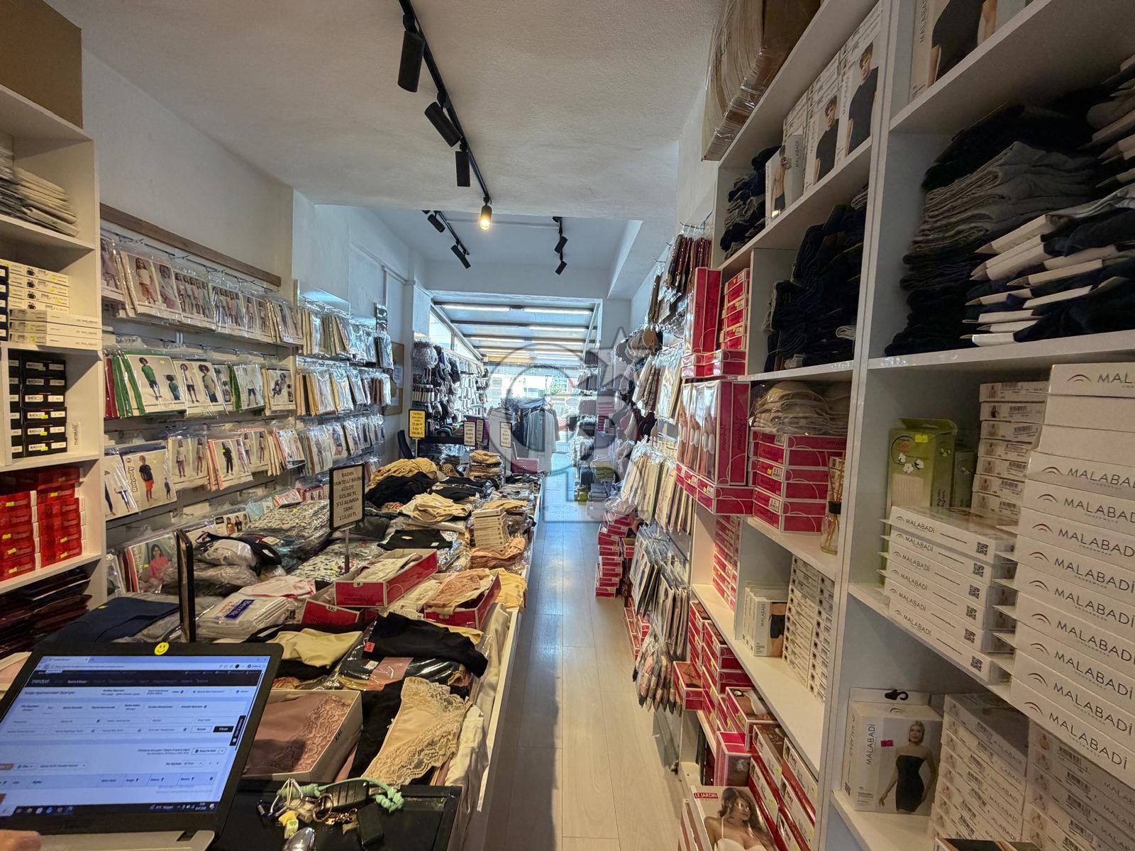 Yalı Mahallesi' nde Hareketli Lokasyonda Devren Kiralık Dükkan