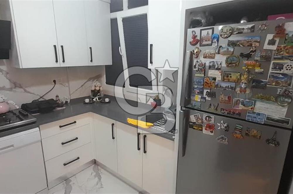 KARŞIYAKANIN TAM KALBİNDE FULL EŞYALI ARAKAT 95M2 HARİKA DAİRE