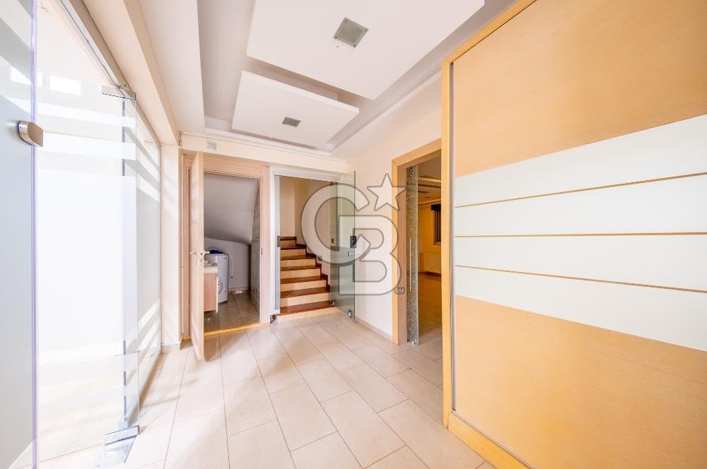 Balçova Korutürk mahallesinde müstakil bakımlı villa