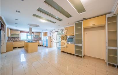 Balçova Korutürk mahallesinde müstakil bakımlı villa