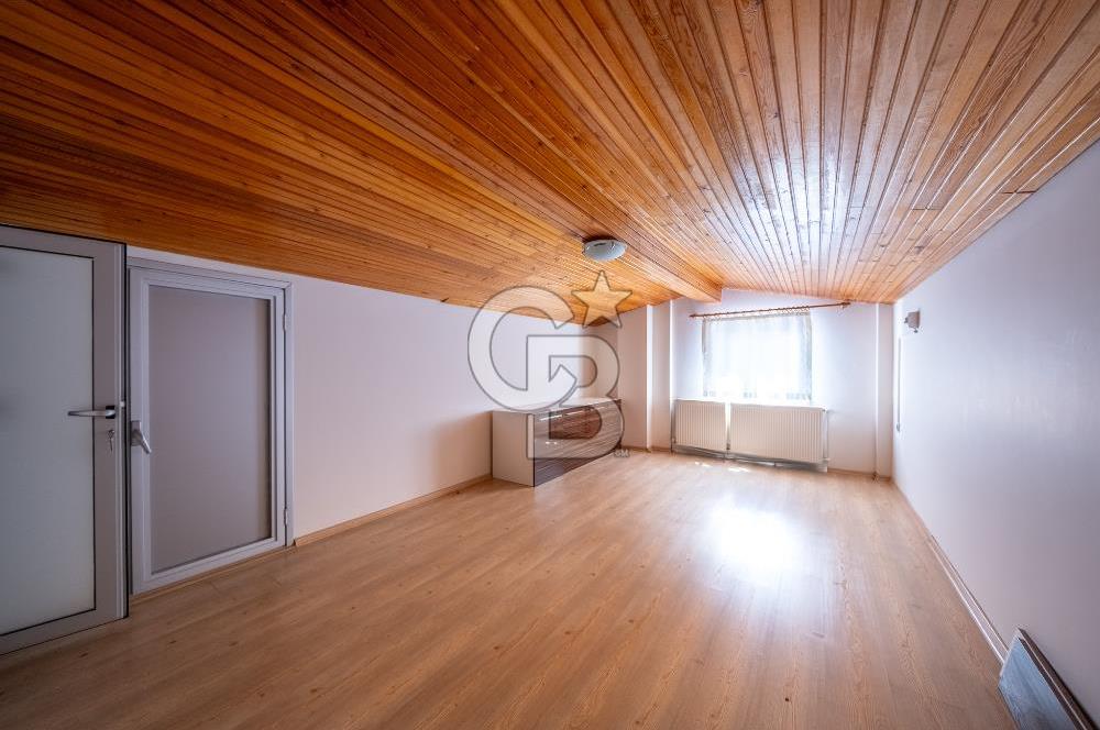 Balçova Korutürk mahallesinde müstakil bakımlı villa