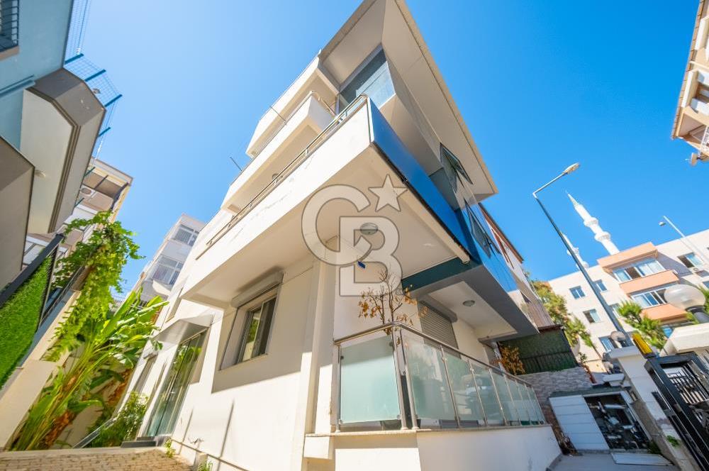 Balçova Korutürk mahallesinde müstakil bakımlı villa