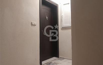 KARŞIYAKA ALAYBEY İZBANA 50 MT MESAFEDE 1+1 ASANSÖRLÜ BAKIMLI DAİRE