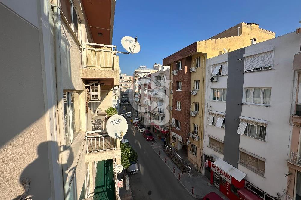 Güzelyalı'da İstinye park yakını Kiralık Eşyalı 2+1  Daire