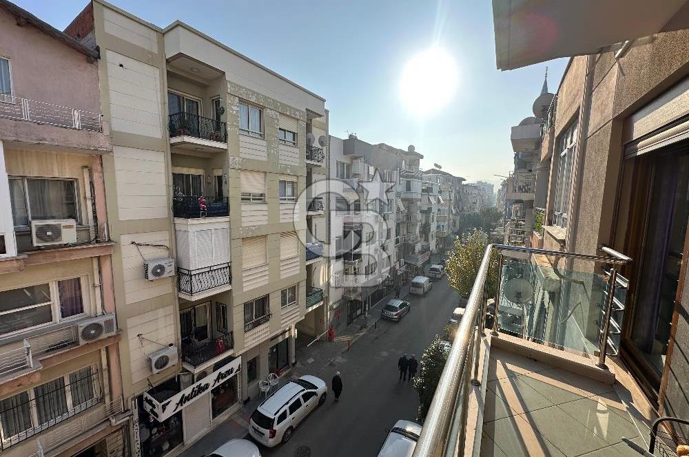 Güzelyalı'da İstinye park yakını Kiralık Eşyalı 2+1  Daire