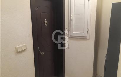 KARŞIYAKA ALAYBEY İZBANA 50 MT MESAFEDE 1+1 ASANSÖRLÜ BAKIMLI DAİRE