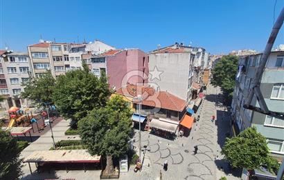 Şehremini Meydanda Satılık Geniş 1+1 Daire! Net:61m2.