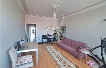 Şehremini Meydanda Satılık Geniş 1+1 Daire! Net:61m2.