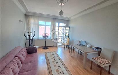 Şehremini Meydanda Satılık Geniş 1+1 Daire! Net:61m2.