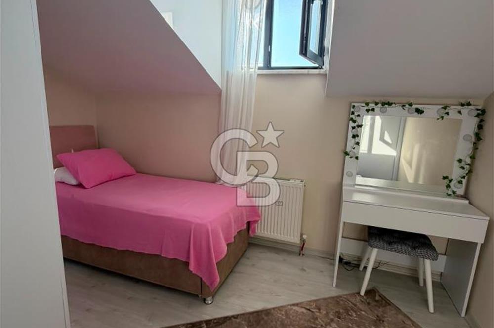 HADIMKÖY MERKEZDE TAMTÜRK SİTESİNDE 3+1 EBEVEYN BANYOLU DUBLEKS