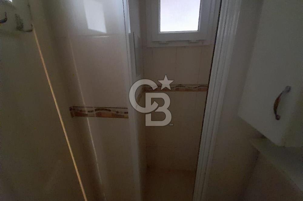 KARŞIYAKA ALAYBEY İZBANA 50 MT MESAFEDE 1+1 ASANSÖRLÜ BAKIMLI DAİRE