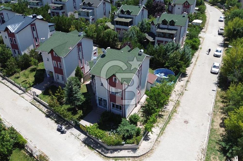 🌿 Sincan Temelli Malıköy Güven Dost Sitesi'nde Satılık Köşe Villa