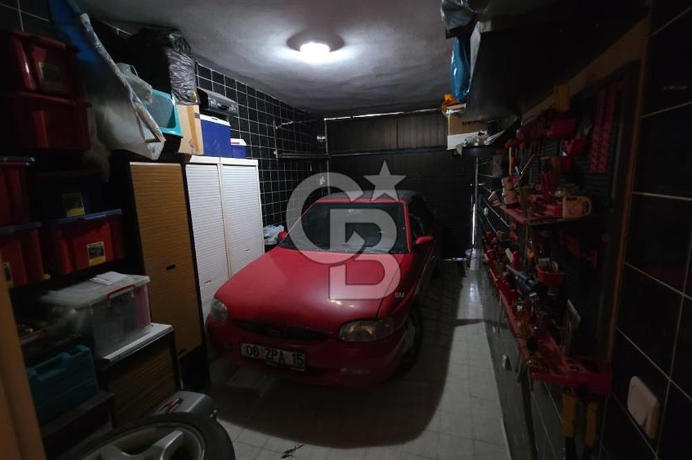 ÇAYYOLU MUTLUKENT MAH. IRMAKKENT SİTESİ'NDE PRESTİJLİ KÖŞE VİLLA 