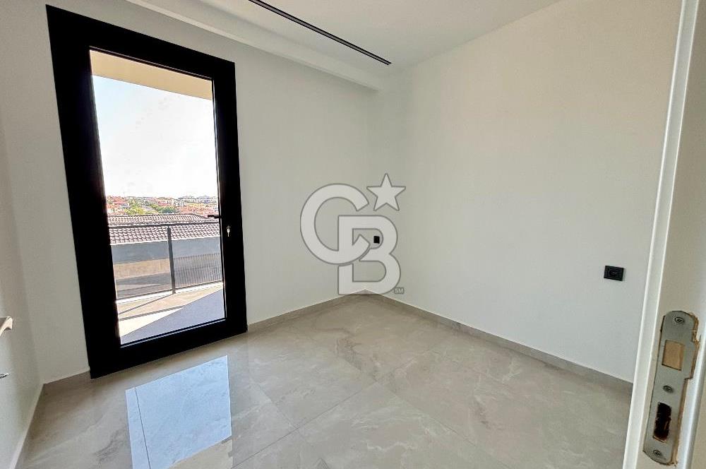 Reisdere’de Müstakil Havuzlu Sıfır 3+1 Satılık Villa