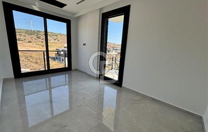Reisdere’de Müstakil Havuzlu Sıfır 3+1 Satılık Villa