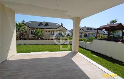 Gebze Tavşanlı'da, Havuzlu ve Güvenlikli Sitede KİRALIK VİLLA