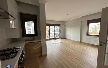 Kadıköy Feneryolu Kiralık Sıfır Ferah 1+1 47 m2 