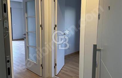 Kadıköy Feneryolu Kiralık Sıfır Ferah 1+1 47 m2 