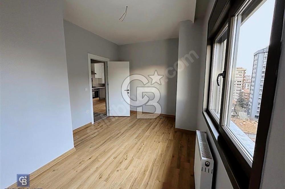 Kadıköy Feneryolu Kiralık Sıfır Ferah 1+1 47 m2 