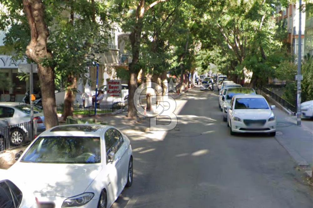 BAHÇELİEVLER'DE 7.CADDE YAKINI *40m2* DEVREN KİRALIK HAZIR BUTİK