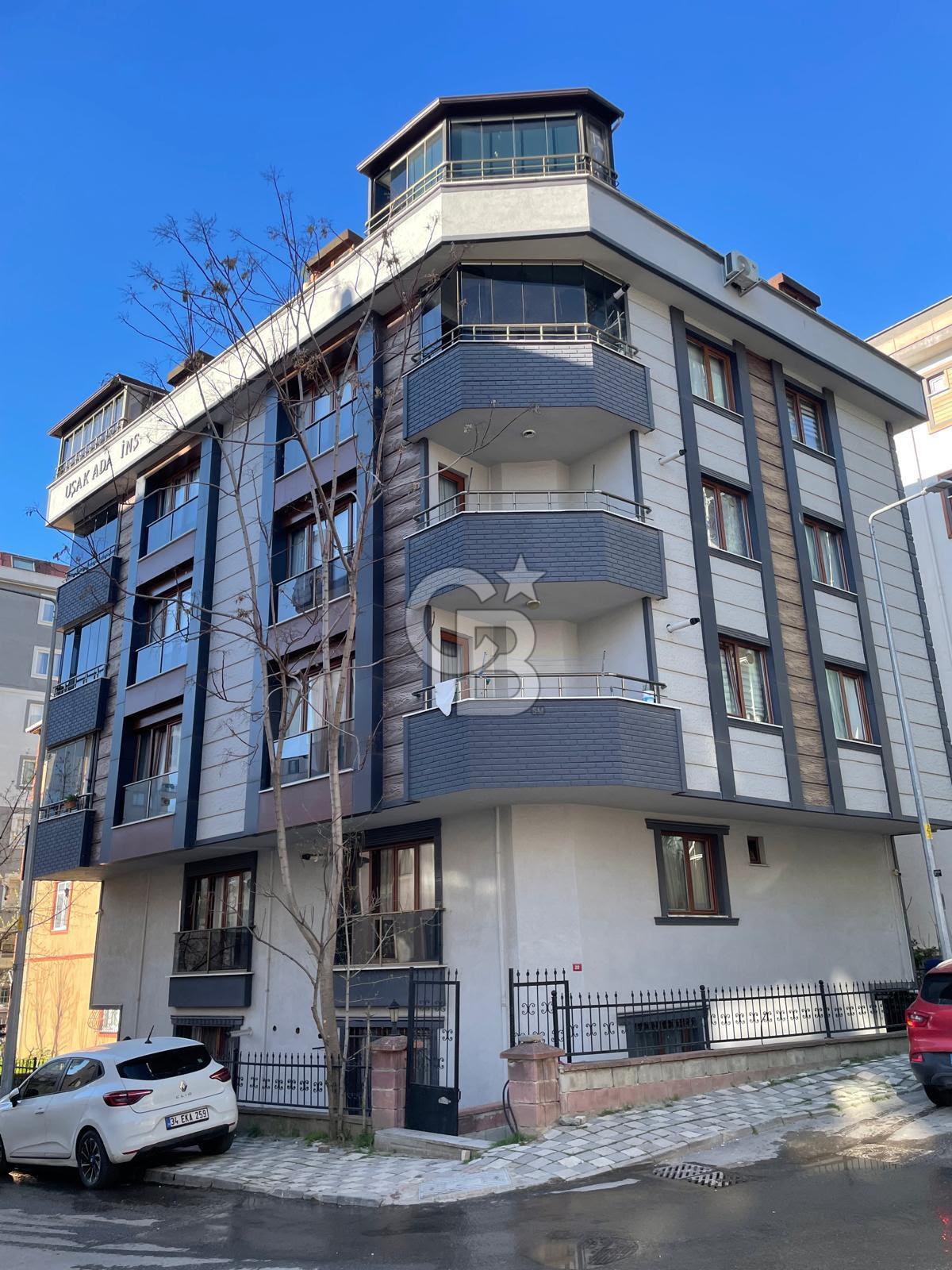 Çekmeköy Cumhuriyet Mahallesi 1+1 Komple Eşyalı Boş Satılık Daire
