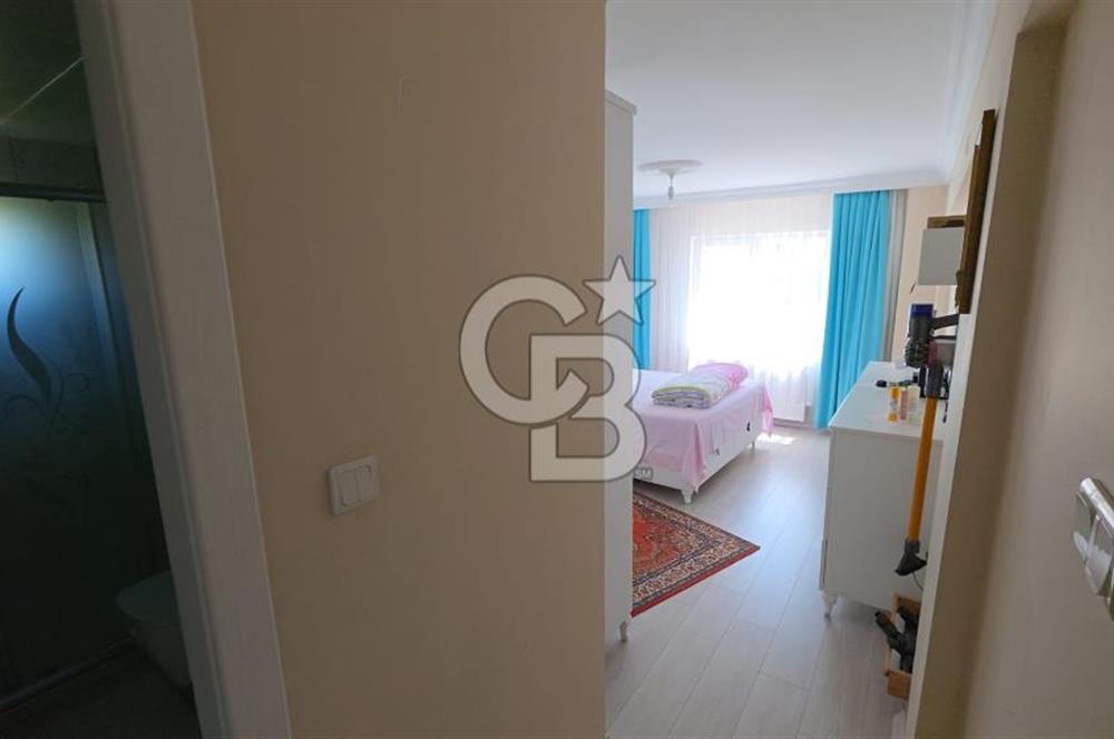 ALACAATLI ÖZLÜKENT SİTESİ'NDE KÖŞE VİLLA