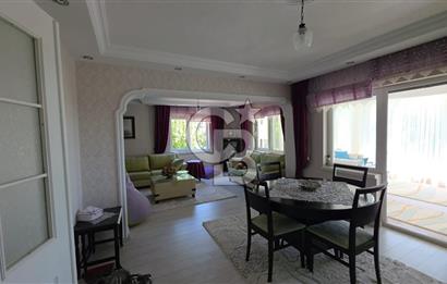 ALACAATLI ÖZLÜKENT SİTESİ'NDE KÖŞE VİLLA