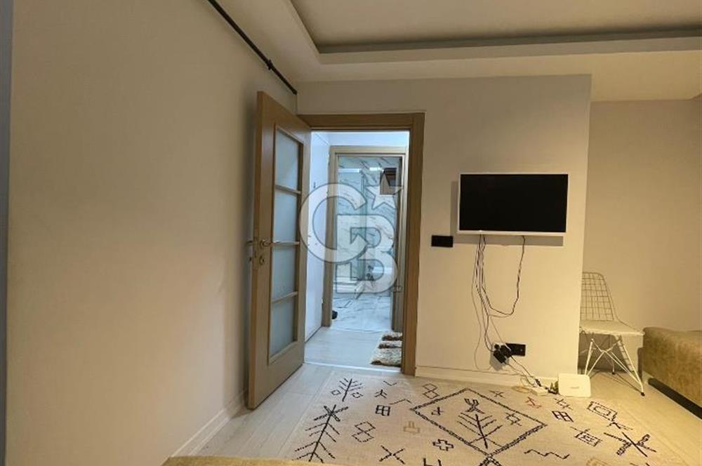 Çekmeköy Cumhuriyet Mahallesi 1+1 Komple Eşyalı Boş Satılık Daire