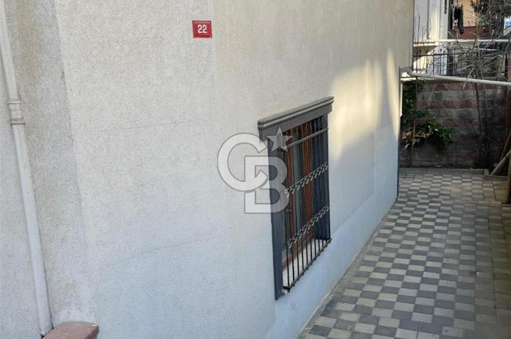 Çekmeköy Cumhuriyet Mahallesi 1+1 Komple Eşyalı Boş Satılık Daire