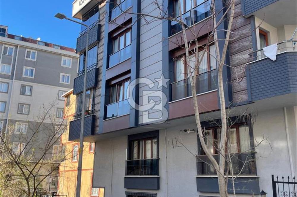 Çekmeköy Cumhuriyet Mahallesi 1+1 Komple Eşyalı Boş Satılık Daire