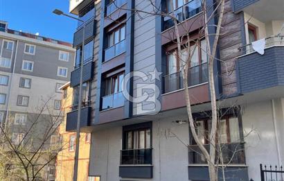 Çekmeköy Cumhuriyet Mahallesi 1+1 Komple Eşyalı Boş Satılık Daire