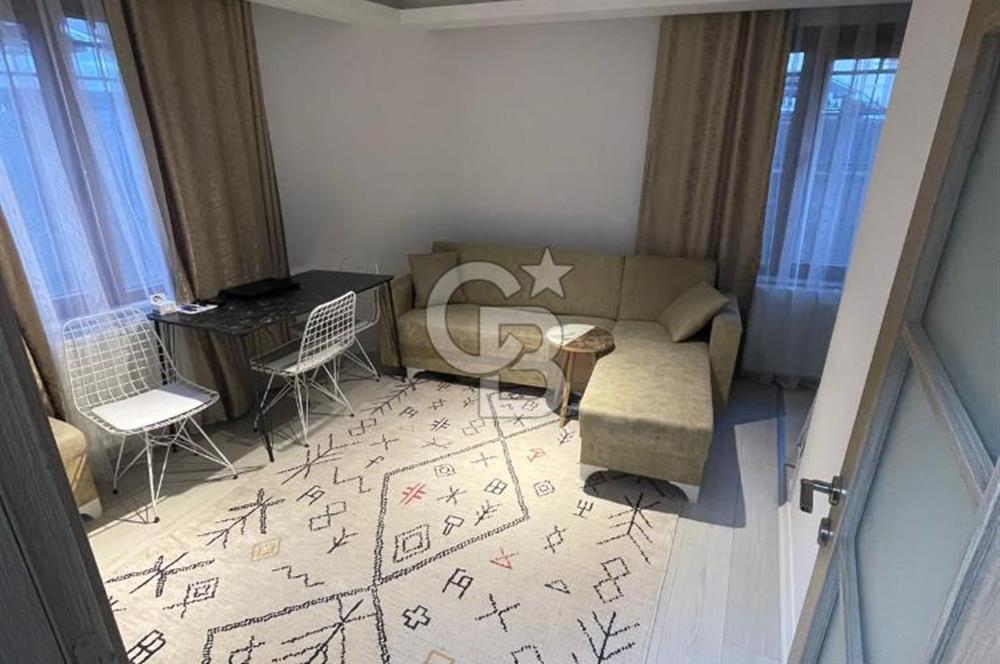 Çekmeköy Cumhuriyet Mahallesi 1+1 Komple Eşyalı Boş Satılık Daire