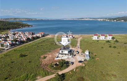AYVALIK HAKKIBEY YARIMADASI'NDA DENİZE 100 M LÜKS 5+1 VİLLA