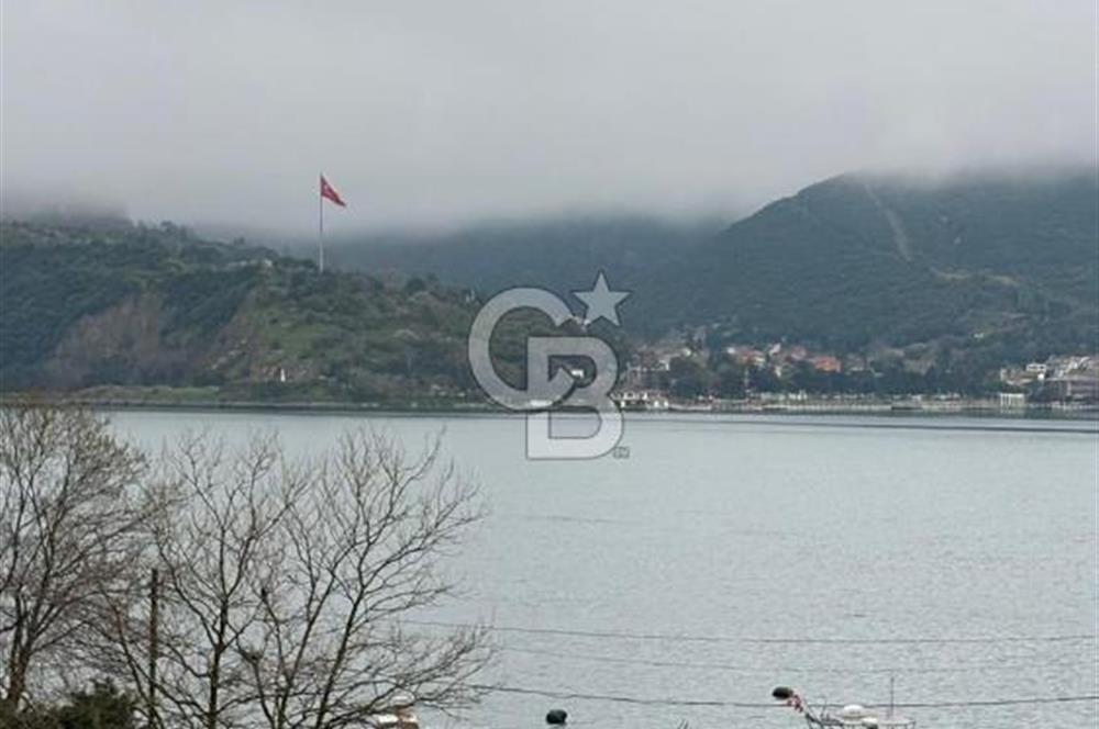 Sarıyer Rumeli Kavağında Deniz Manzaralı Eşyalı 1+1