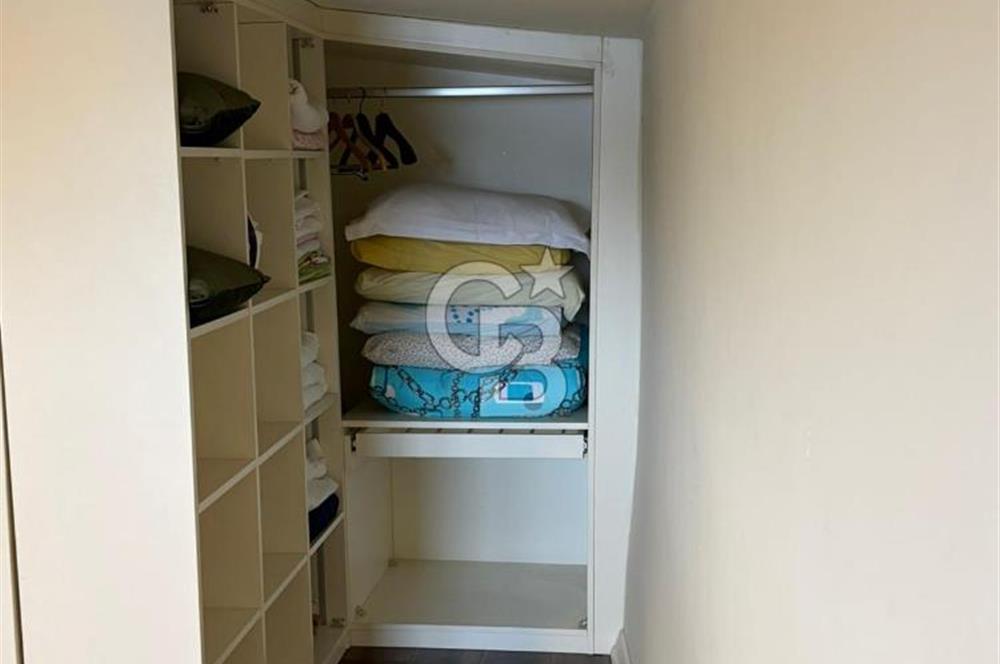 Sarıyer Rumeli Kavağında Deniz Manzaralı Eşyalı 1+1