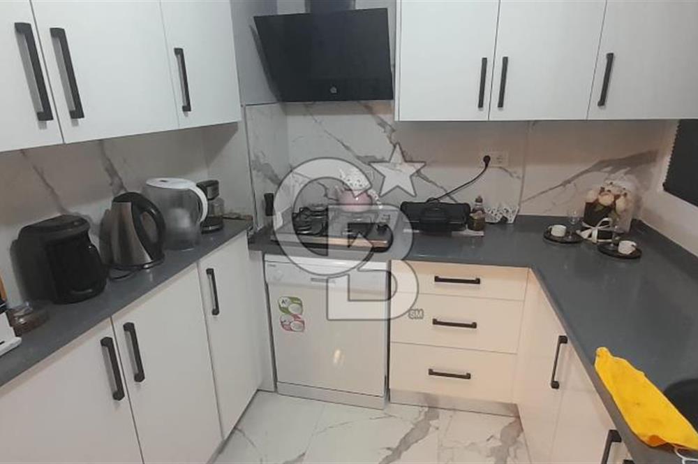KARŞIYAKANIN TAM KALBİNDE FULL EŞYALI ARAKAT 95M2 HARİKA DAİRE