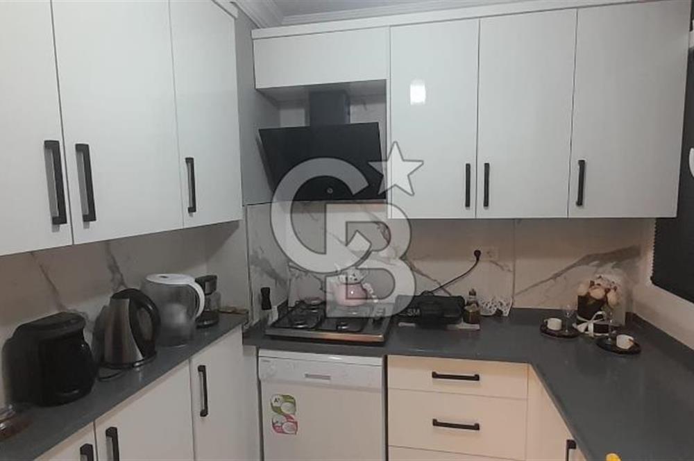KARŞIYAKANIN TAM KALBİNDE FULL EŞYALI ARAKAT 95M2 HARİKA DAİRE