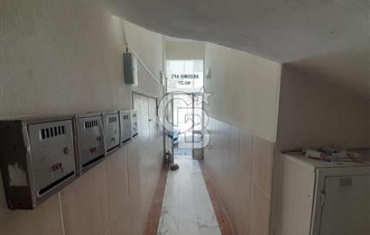 KARŞIYAKA ALAYBEY İZBANA 50 MT MESAFEDE 1+1 ASANSÖRLÜ BAKIMLI DAİRE