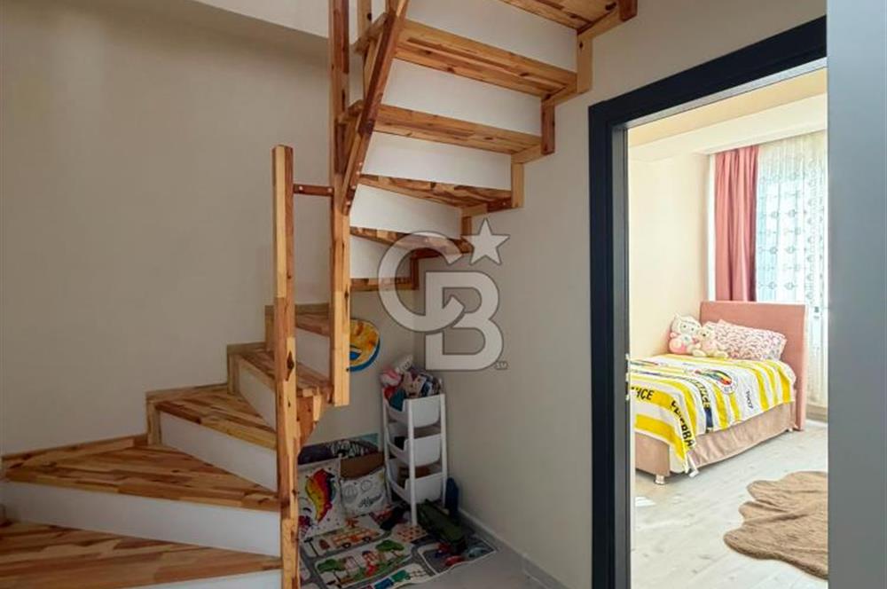 HADIMKÖY MERKEZDE TAMTÜRK SİTESİNDE 3+1 EBEVEYN BANYOLU DUBLEKS