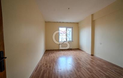 ÜSKÜDAR KÜÇÜKSU KİRALIK 3+1 DAİRE GENİŞ TEMİZ BALKONLU BAHÇELİ