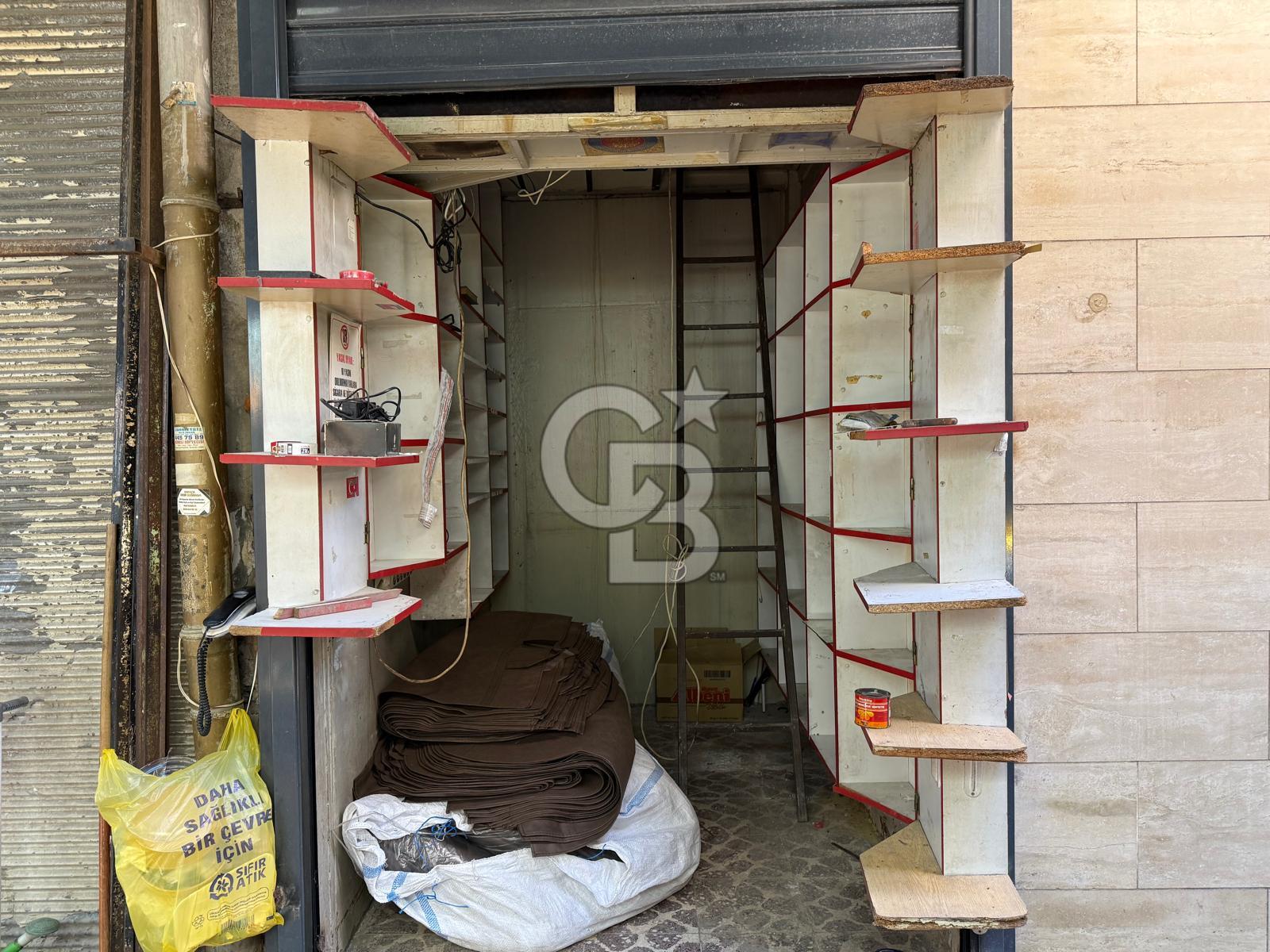 TARİHİ KEMERALTI ÇARŞISINDA KİRALIK DÜKKAN Favorilerime Ekle Yazdır