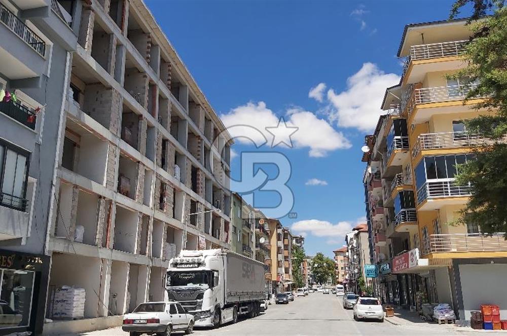 Afyon-Dazkırı Yeniyol Mah.de Cadde Üstü 1+1- 43 m² Satılık Daire