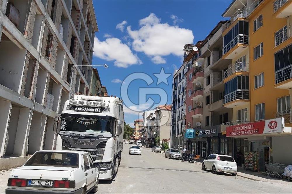 Afyon-Dazkırı Yeniyol Mah.de Cadde Üstü 1+1- 43 m² Satılık Daire