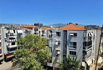BUCA FORBEST CADDESİ’NDE MERKEZİ LOKASYONDA LÜKS EŞYALI 2+1 KİRALIK DAİRE - 1 - 364358